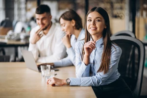 Jak łączyć podróże i studia: programy wymiany, semestry za granicą i bootcampy